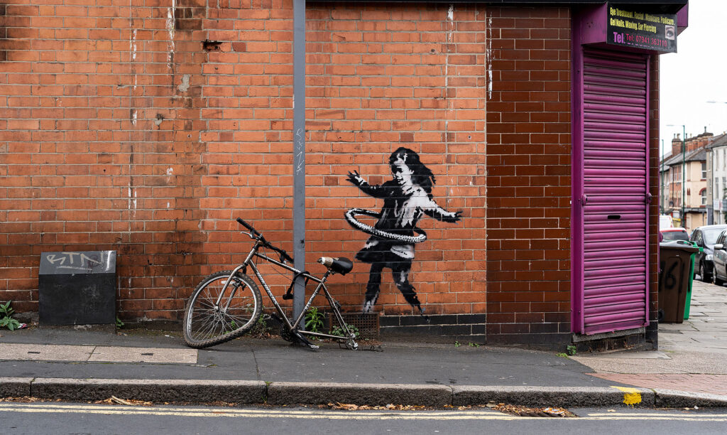Banksy’nin eserindeki bisiklet çalındı