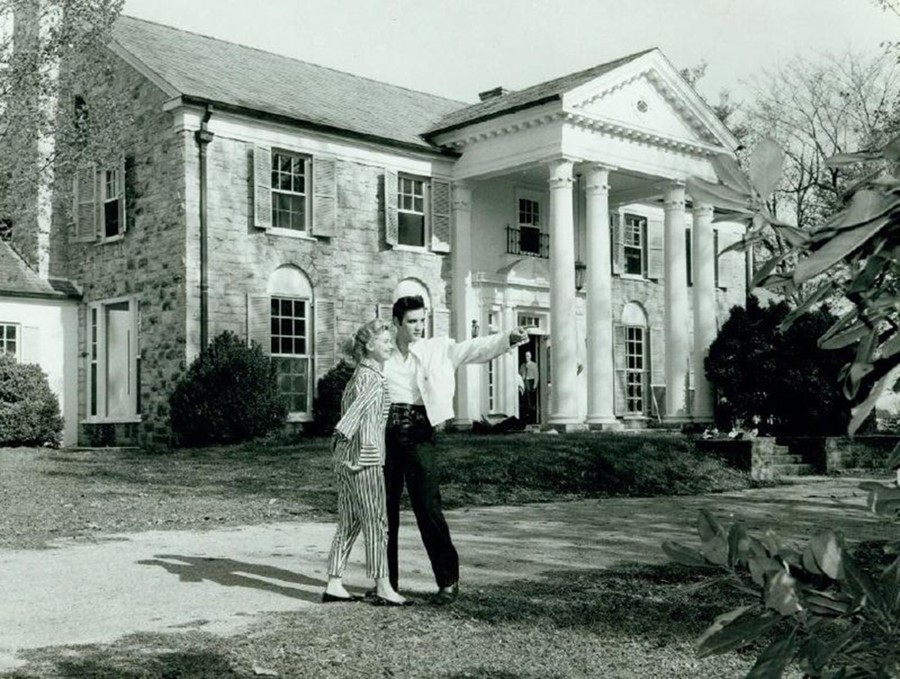 Elvis Presley’nin evi ‘sanal ziyaret’e açılıyor.