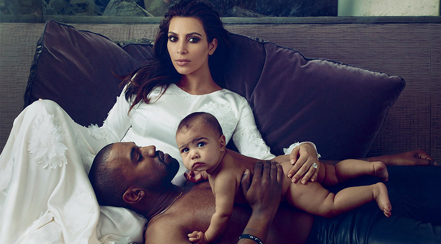 Kanye West ailesini sildi!