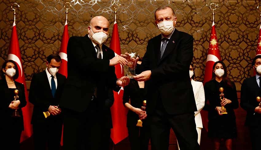 2 Milyon TL’ye Yılın Medya Oscarı ”Goes to” Murat Kapki