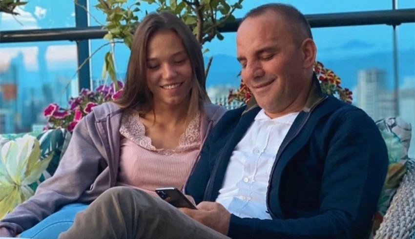 Batum’da evlenip 10 çocuk yapan Galip Öztürk’ün hayatı The Sun Gazetesi’nde
