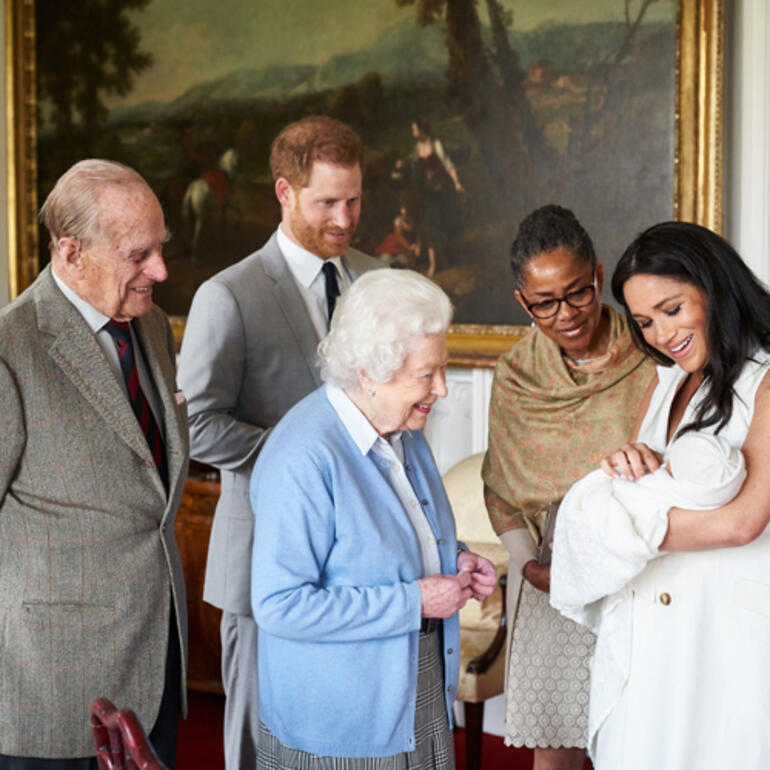 Prens Harry ve Meghan Markle, Kraliyet'in tüm sırlarını Oprah Winfrey'e anlatacak!