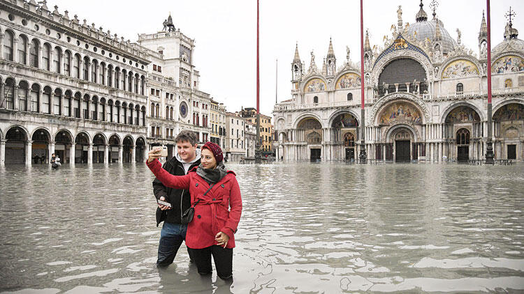 İklim Değişikliği nedeniyle Venedik, Maldivler ve NewYork sular altında kalacak.