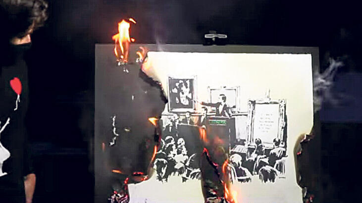 Banksy’nin ünlü eseri yakılıp videoya çekildi. Dijital sanat eseri oldu.