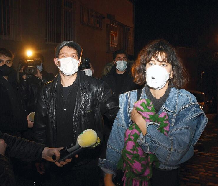 Özge Özpirinçci’nin doğum günü partisini polis bastı