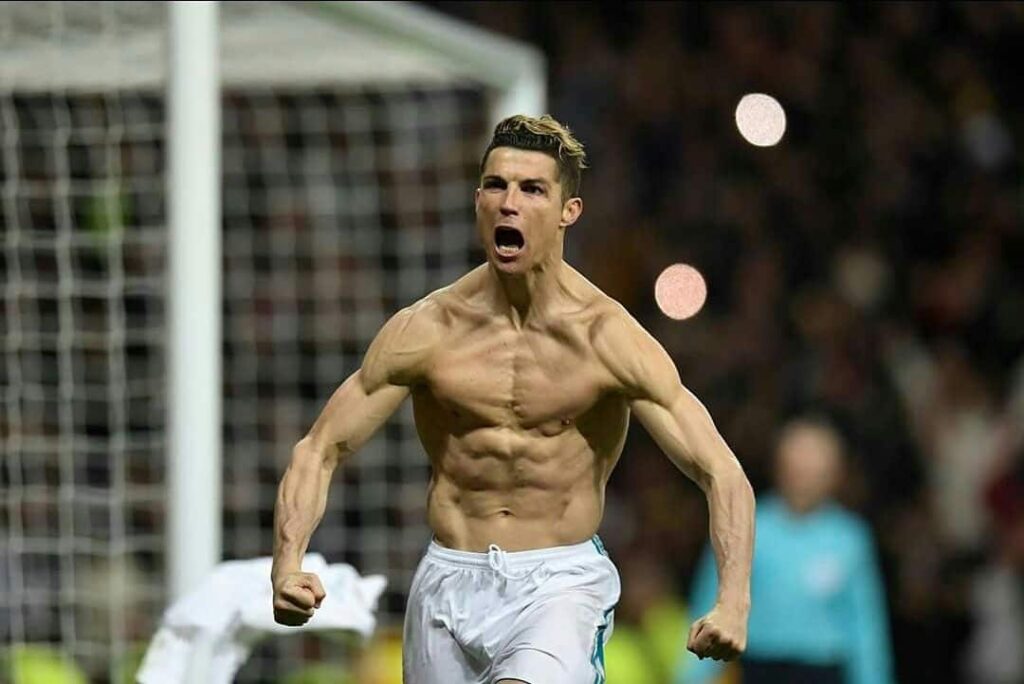 Paylaşım başına en çok ücret alan isim Cristiano Ronaldo, Instagram’ın da yıldızı oldu.