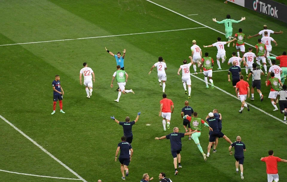 Kylian Mbappe penaltı kaçırdı. Fransa elendi, İsviçre EURO 2020’de çeyrek finale çıktı.
