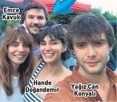 Nur Fettahoğlu ile Altın Portakallı yönetmen Emre Kavuk aşk yaşıyor.