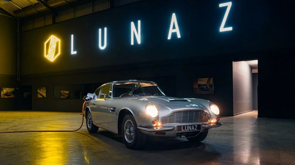 Bentley, Jaguar, Range Rover ve Rolls Royce’dan sonra Aston Martin DB6 de elektriklendi.