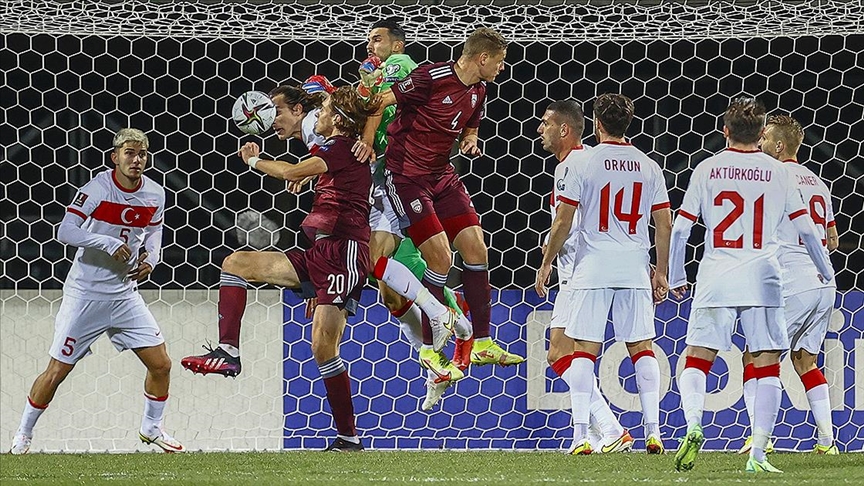 Türkiye, Letonya’yı deplasmanda 2-1 mağlup etti.