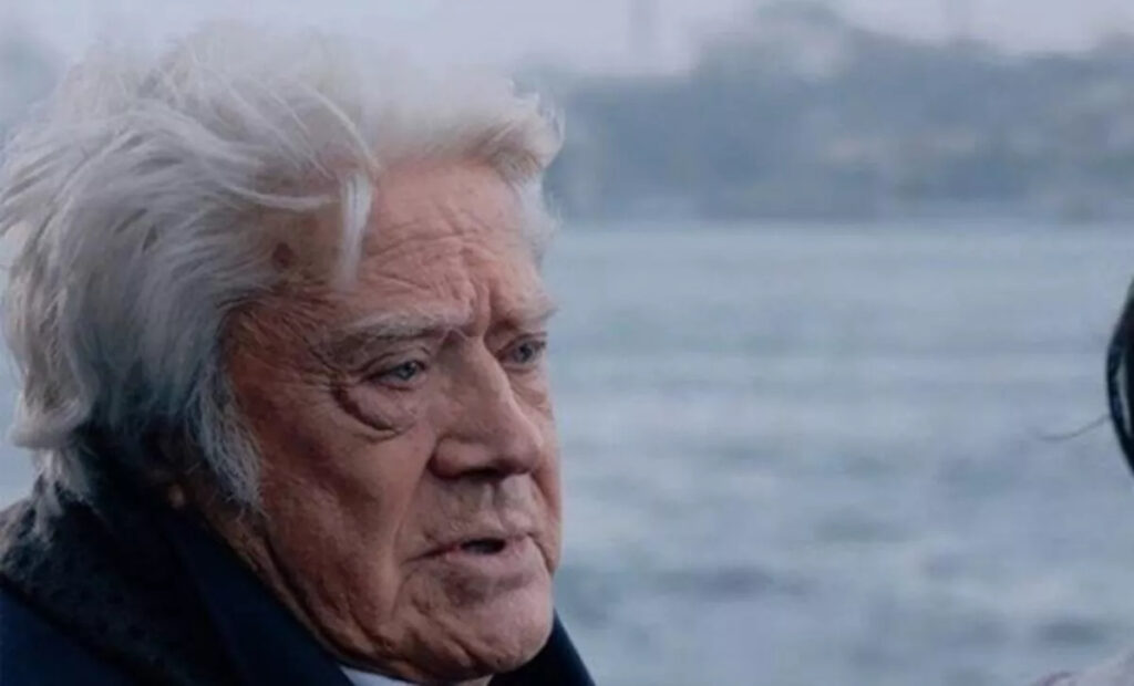Usta sanatçı Cüneyt Arkın 85 yaşında hayatını kaybetti