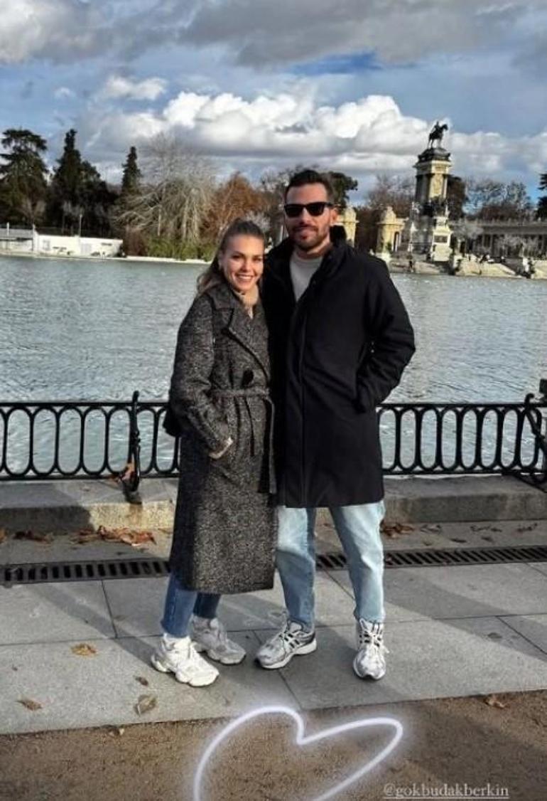 Aslı Enver ve Berkin Gökbudak'tan Mutlu Haber: Kız Bebekleri Elay Dünyaya Geldi
