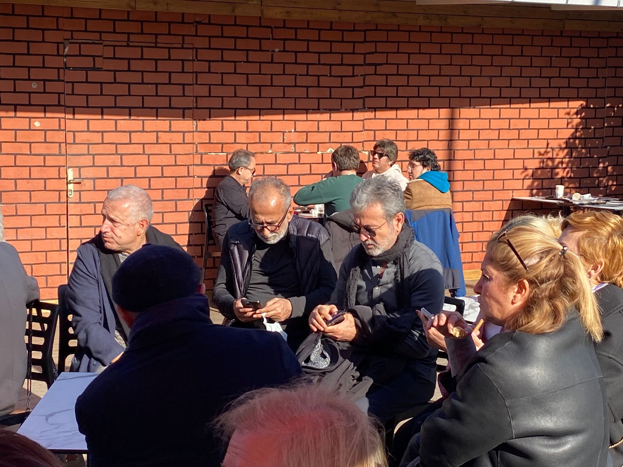 Edip Akbayram Hastaneye Kaldırıldı