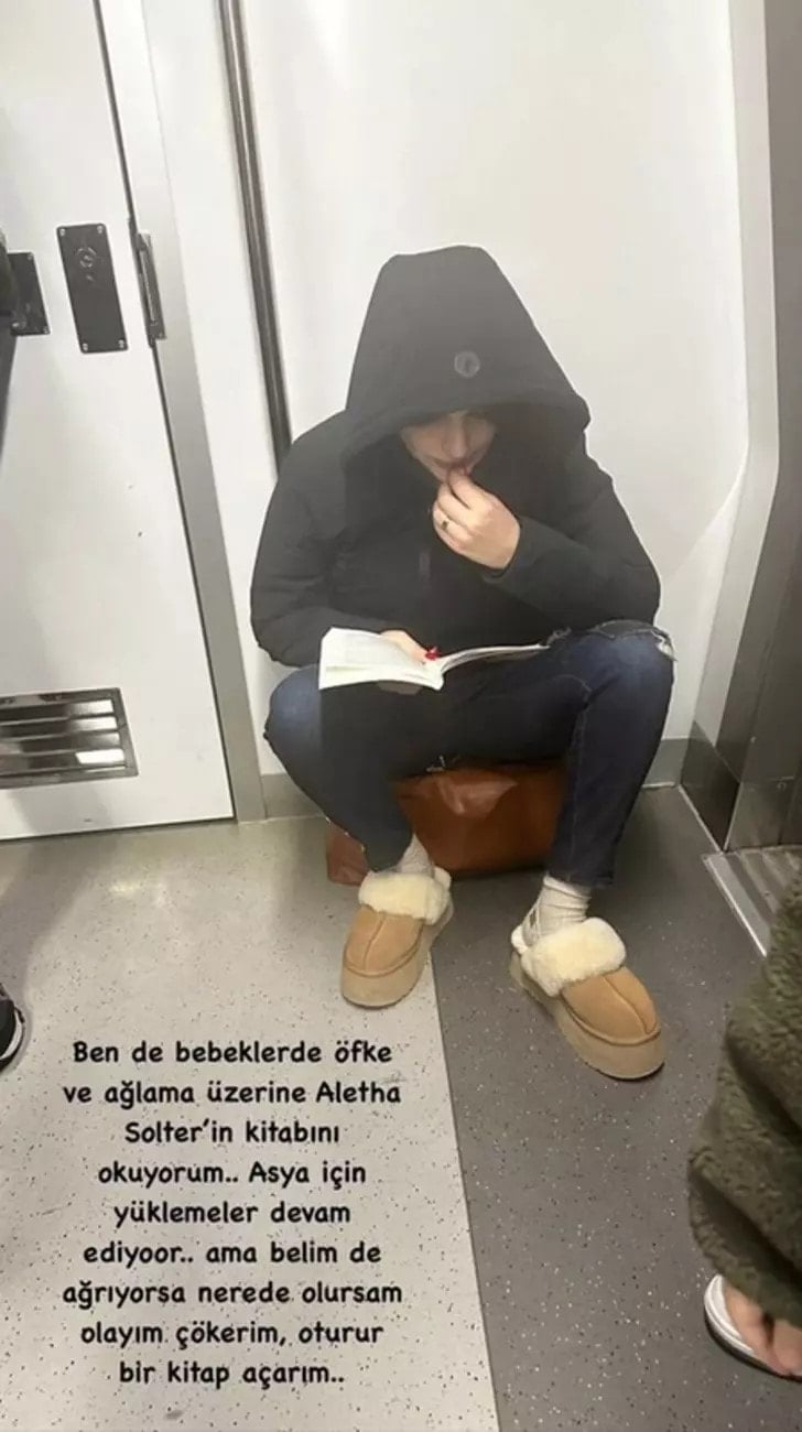 Gonca Vuslateri'nin Metro Yolculuğu ve Anneliği