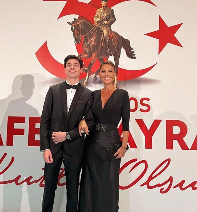 Gülben Ergen'in Oğlu Atlas'ın 18. Doğum Günü Kutlaması