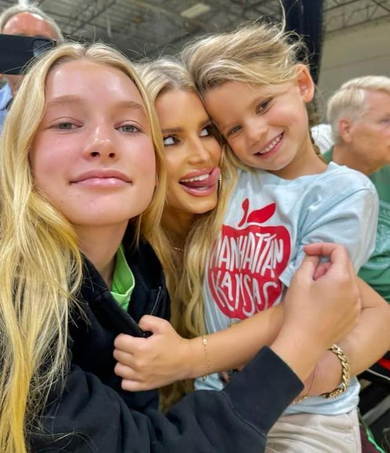 Jessica Simpson ve Eric Johnson'un Evliliği Sona Erdi