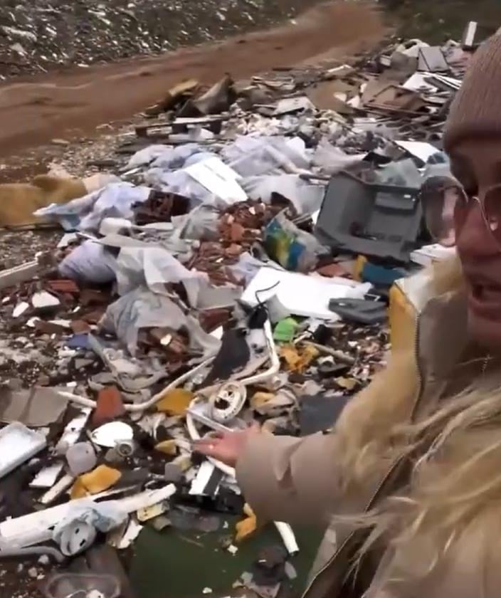 Tuğba Özay'dan Çevre Duyarlılığına Çağrı