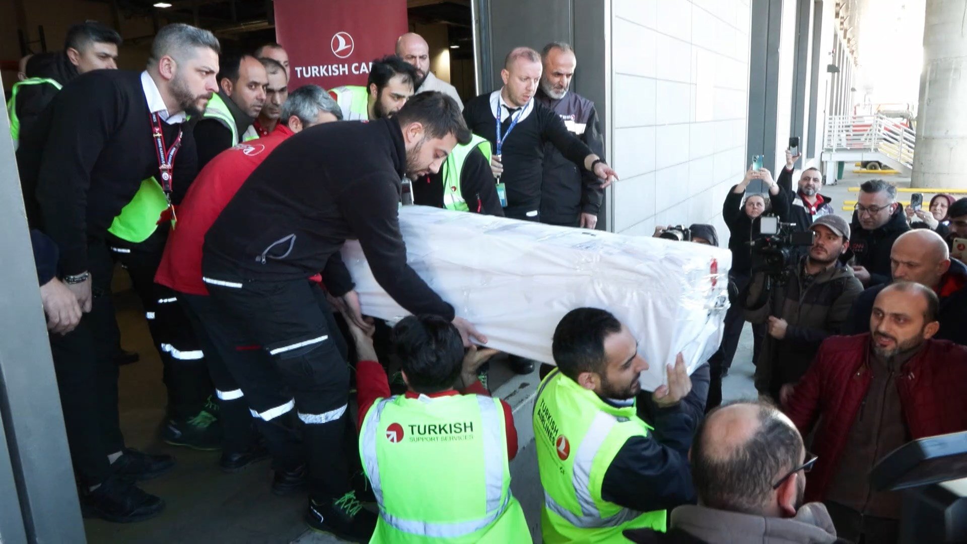 Türk Arabesk Müziğinin Efsanesi Ferdi Tayfur'un Vefatı