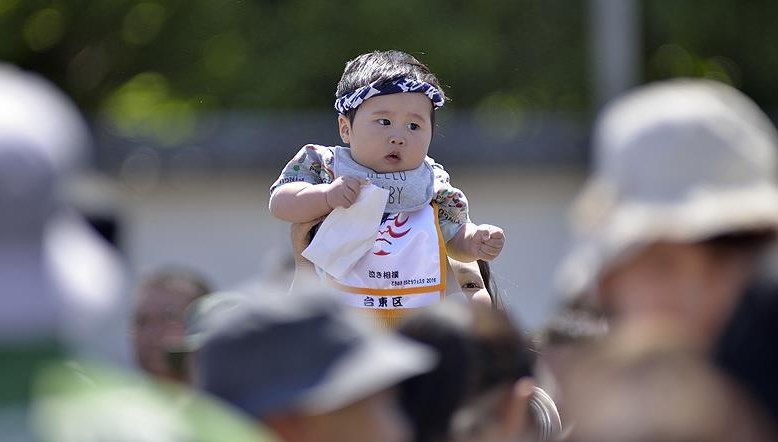 Japonya’da doğan bebek sayısı üst üste 9. sefer düştü