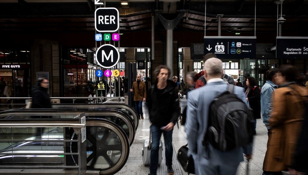 Paris’in tren raylarında İkinci Dünya Savaşı’ndan kalma bomba bulundu!