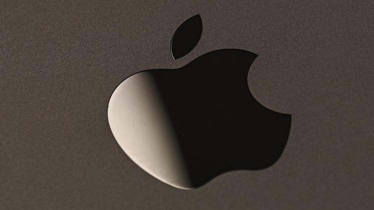 Katlanabilen iPhone için dudak ısırtan fiyat tezi
