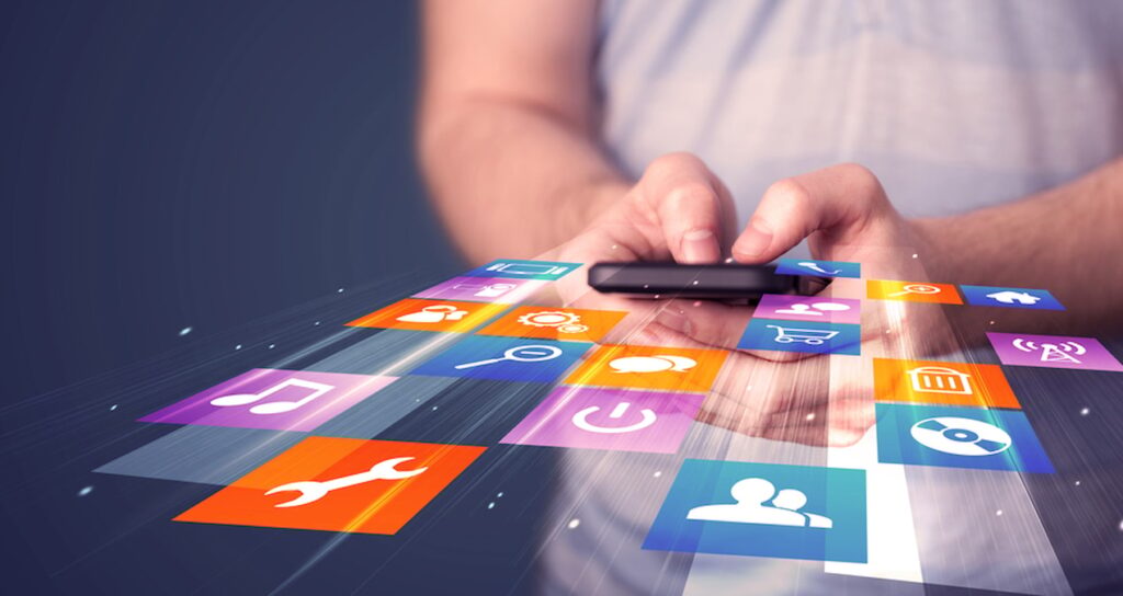 Telefonunuza uygulama indirirken iki sefer düşünün: Tüm bilgilerinizi çalan casus yazılım ortaya çıktı
