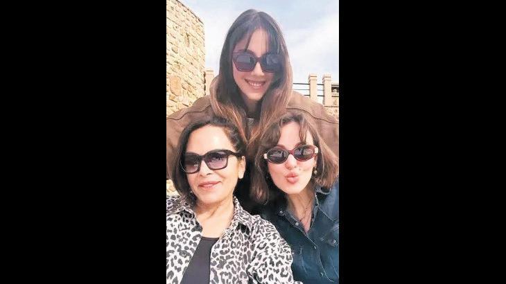 ‘Uzak Şehir’in Fikriye’si göründü
