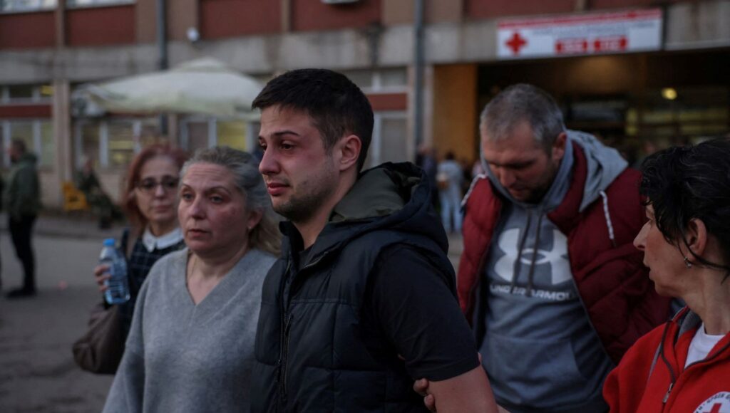 Kuzey Makedonya’daki facia sonrası belediye başkanı istifa etti: “Onlar bizim çocuklarımızdı”