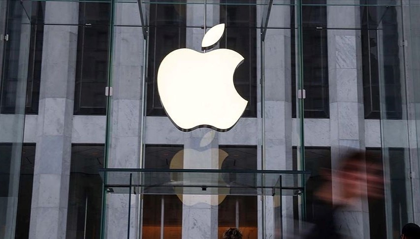 Apple’dan katlanabilir iPhone atılımı