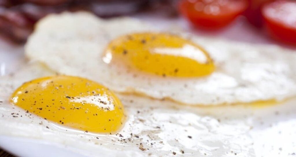 Ne Sarı, ne beyaz, ne de kahverengi: En sağlıklı yumurta buymuş