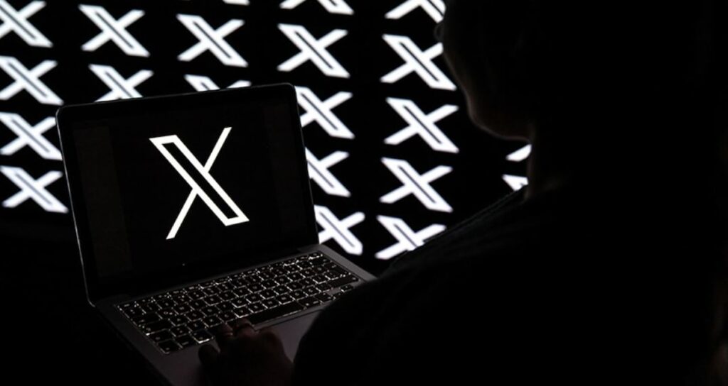 Yapay zeka şirketi xAI, sosyal medya platformu X’i (twitter) satın aldı