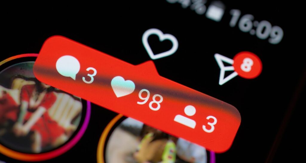 Gençlere Instagram yasağı geliyor: Müsaade almaları gerekecek